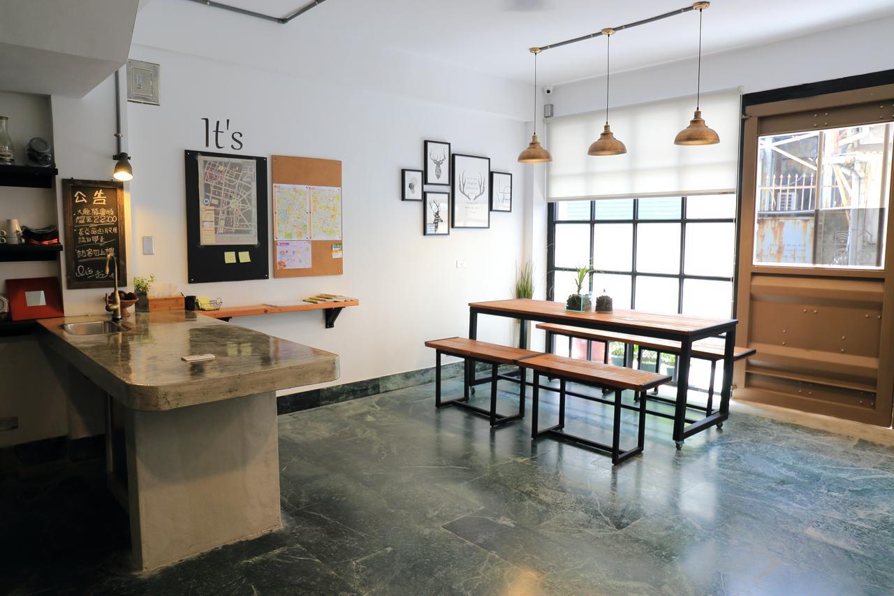 It'S 一起 旅店 Lejlighed Tainan Eksteriør billede